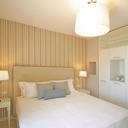 Bb Camere Nel Centro Di Porto Azzurro Zewnętrze zdjęcie